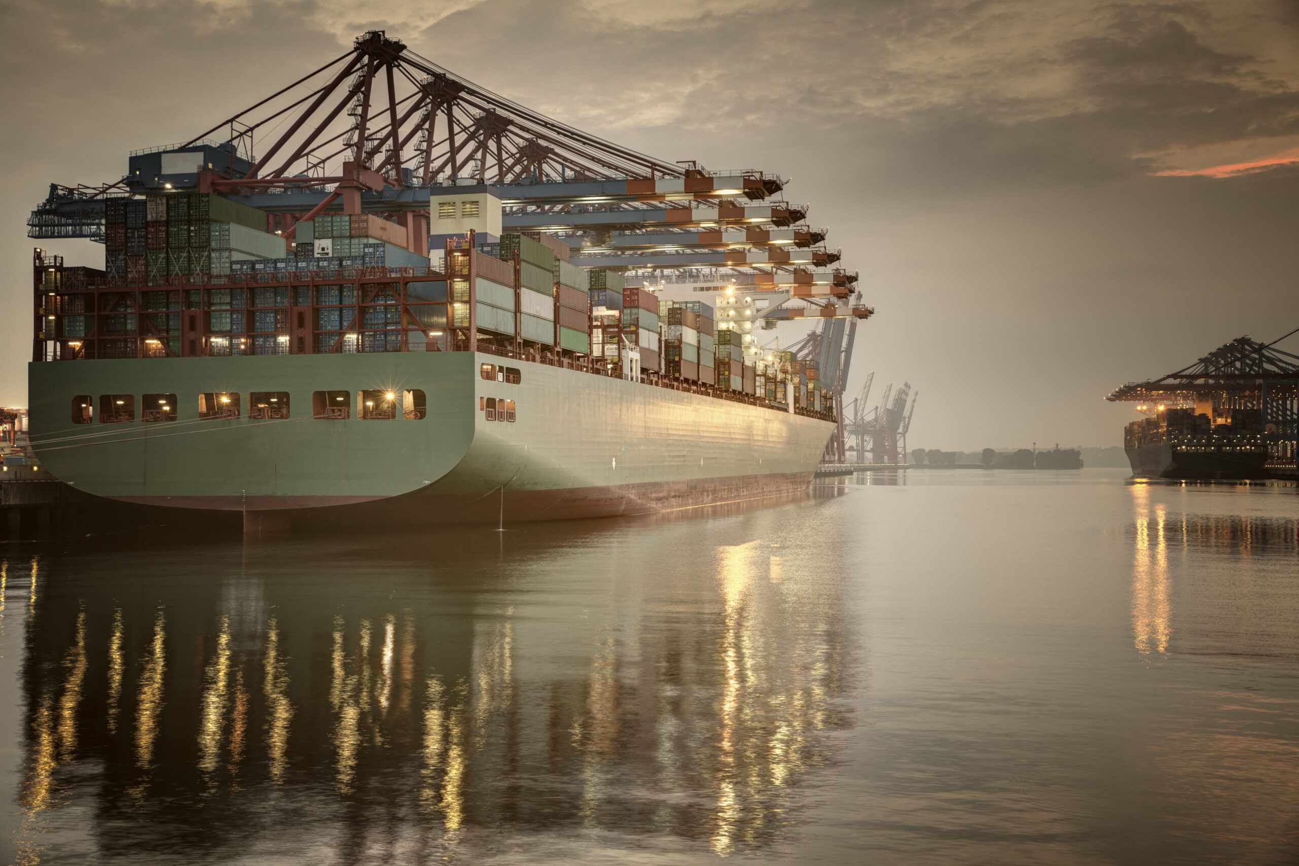 Rodzaje środków transportu morskiego cargo: co warto o nich wiedzieć?